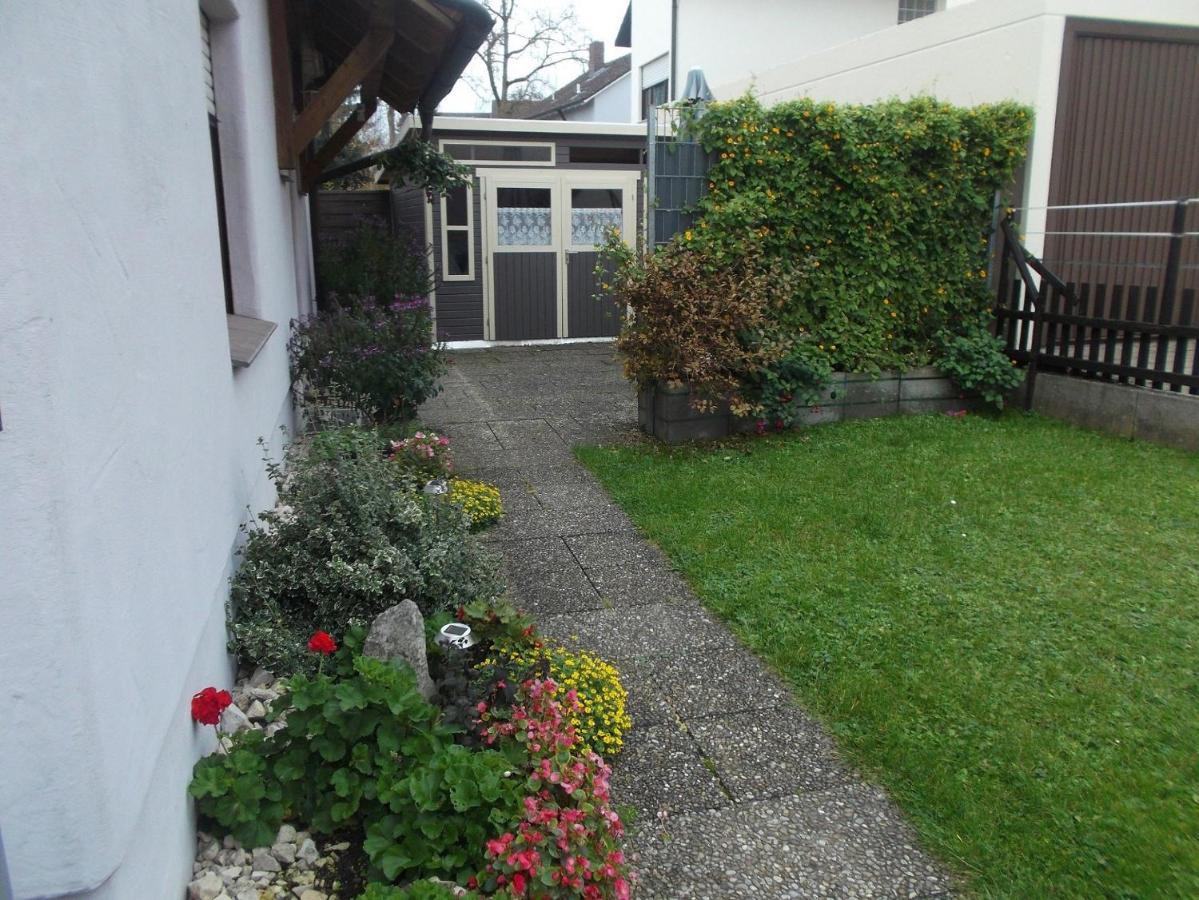 Pension/Fewo E. Tschernach Treuchtlingen Buitenkant foto