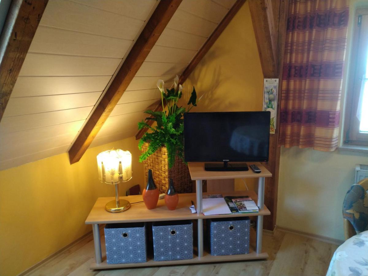 Pension/Fewo E. Tschernach Treuchtlingen Buitenkant foto